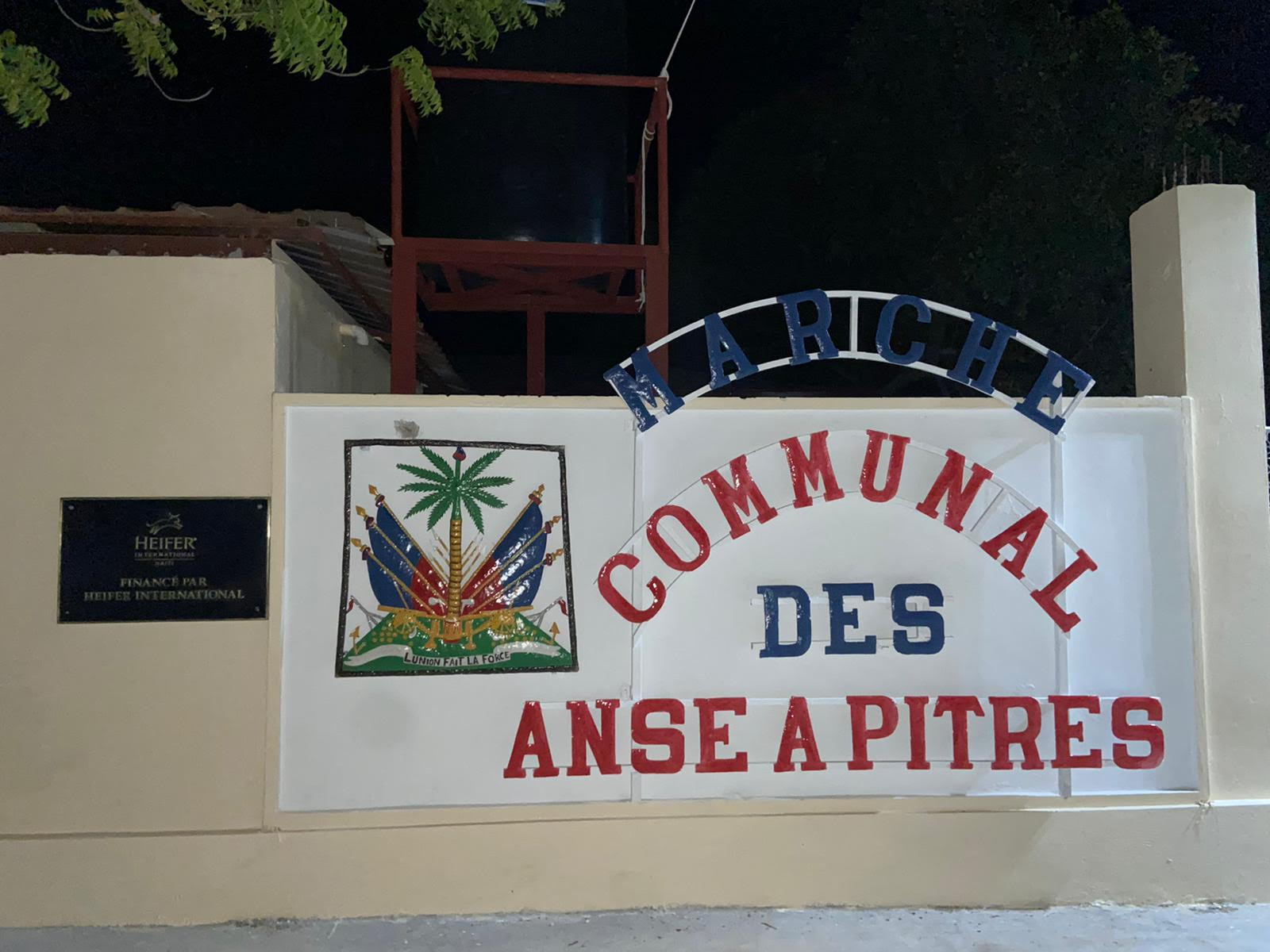 Un marché communal flambant neuf pour la population d’Anse – à – Pitres